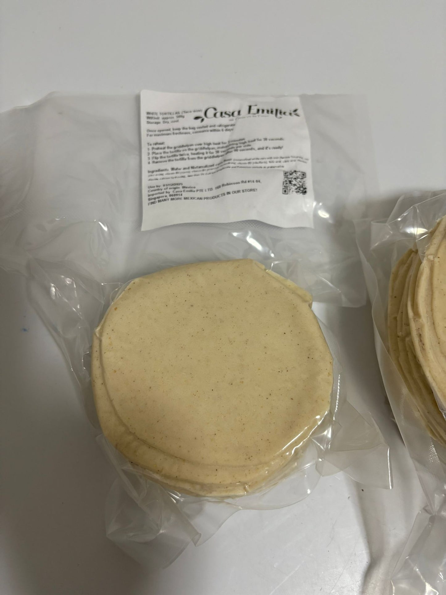 Authentic mexican Taco-Size corn tortillas (Made in MEXICO), fresh, vacuum-packed - 500g - 10cm