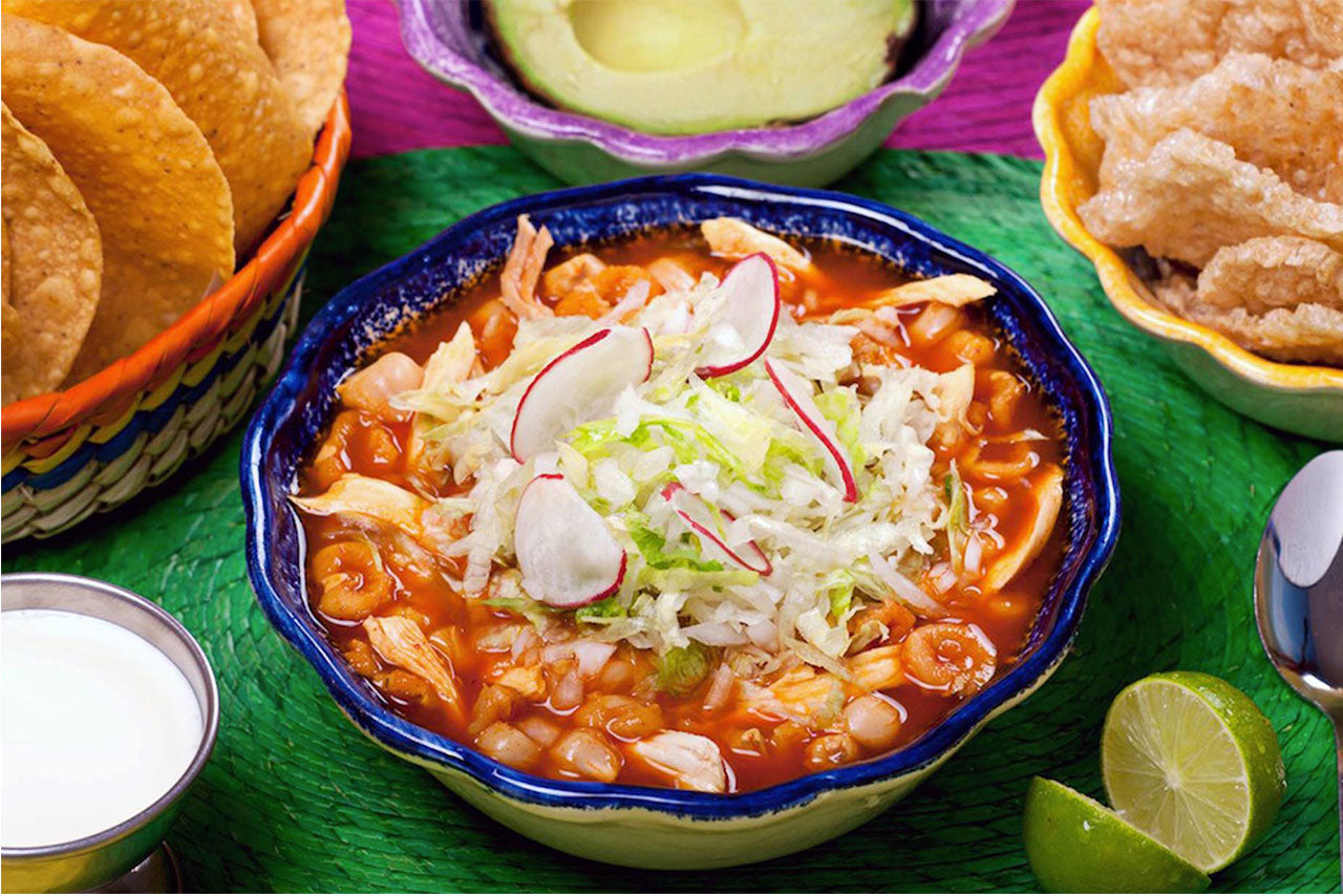 Hominy corn, Pozole with red sauce, ready to eat, 822 g